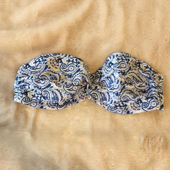 Victoria’s Secret Strapless Swim Suit Top with Adjustable Straps - Picture 1 of 7